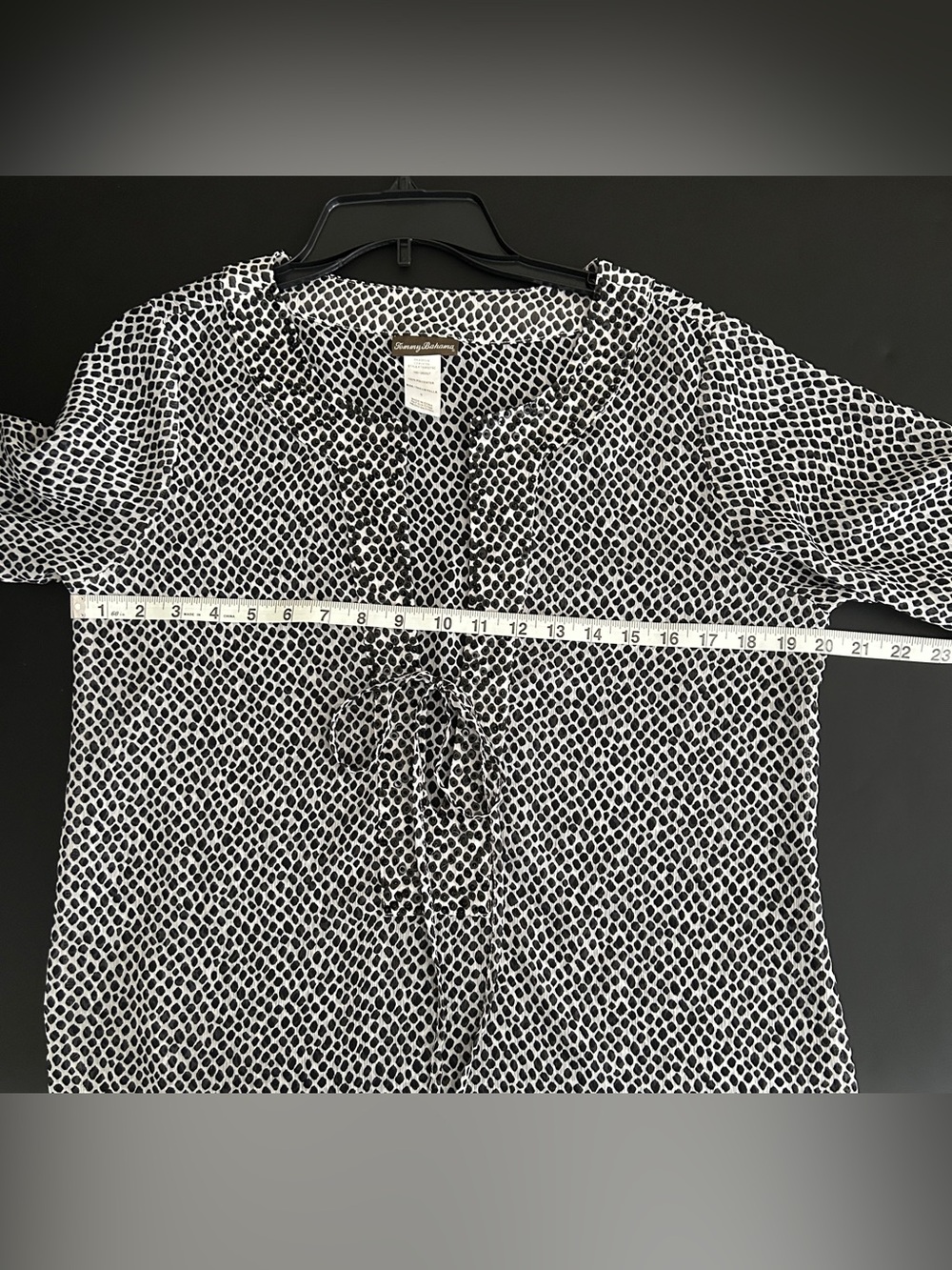 Tommy Bahama Black & White Printed swimsuit coverup - Picture 6 of 7
